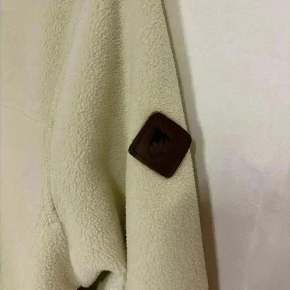 Womens size large vintage burton fleece jacket, .#C611 - Picture 3 of 4